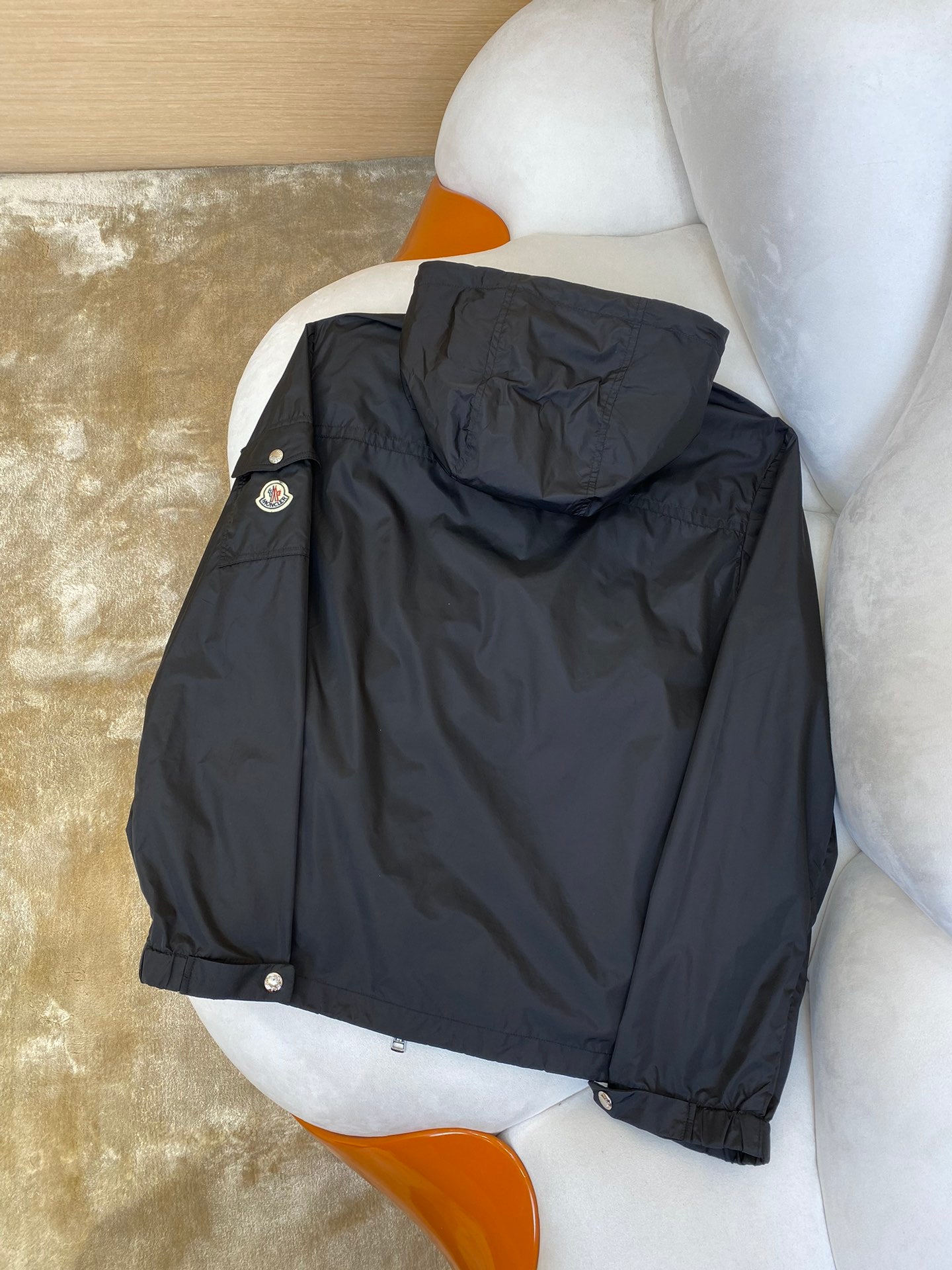 체인2호 / MONCLER  선캡 코트