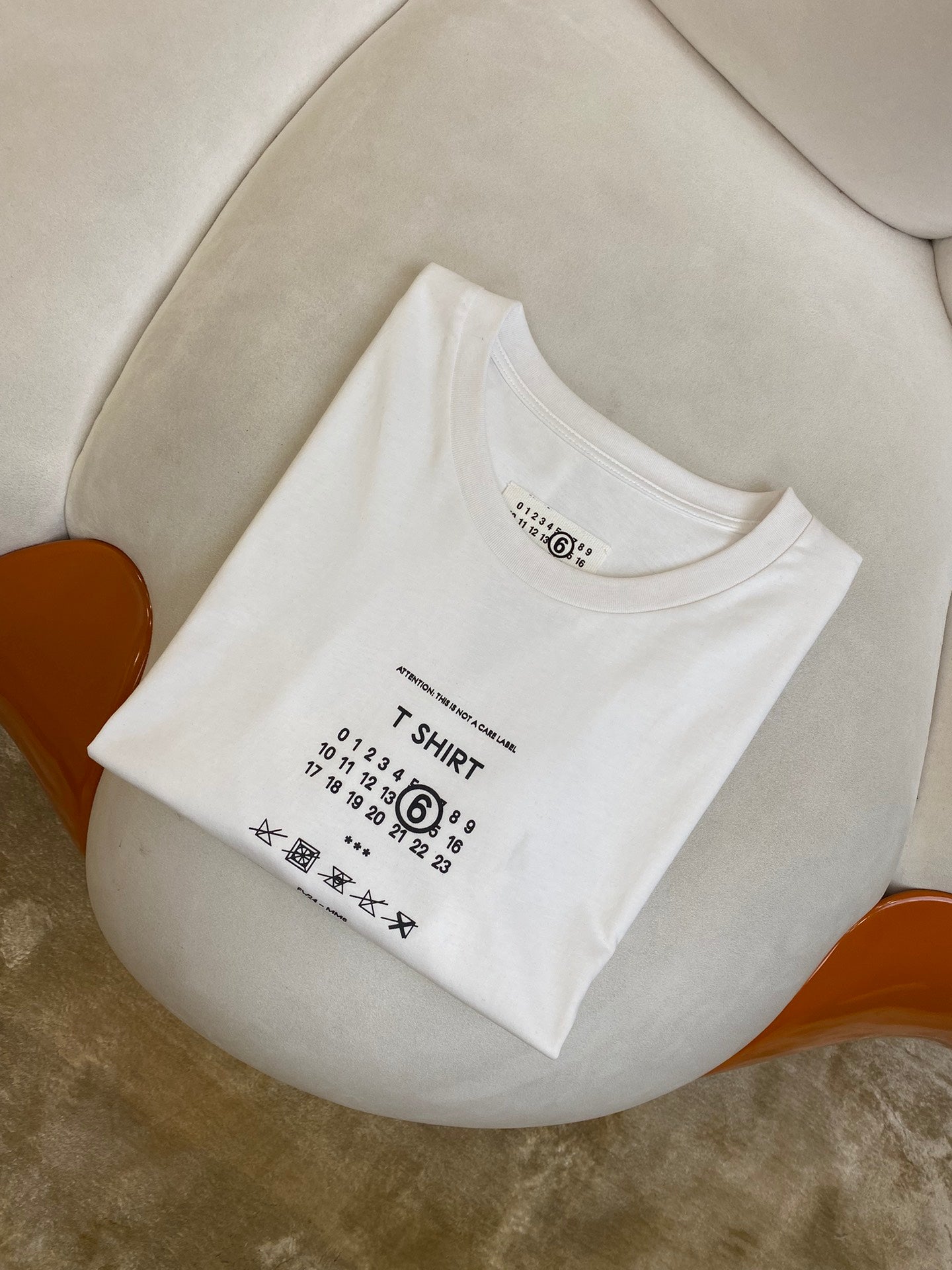 체인2호 / Maison Margiela 프린트 반팔 티셔츠