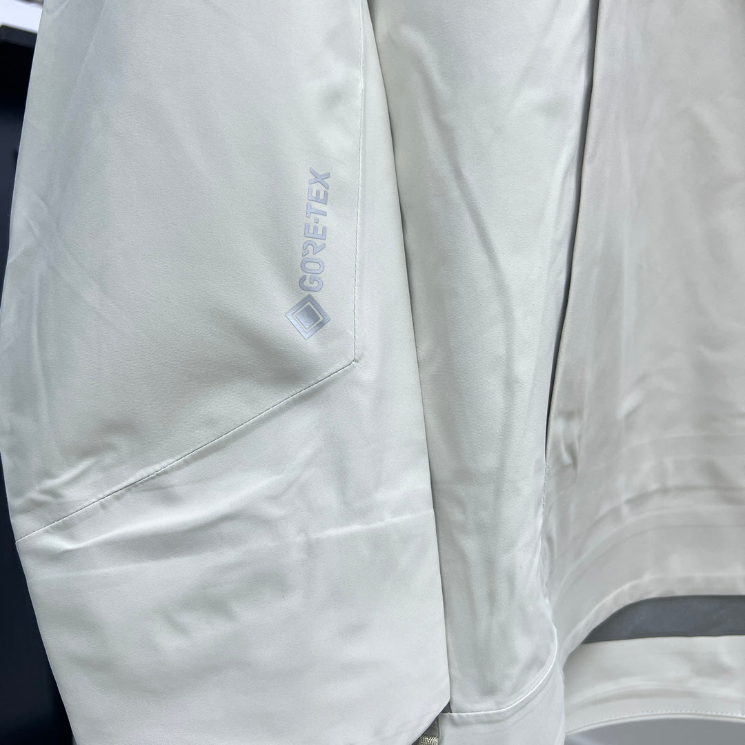 체인2호 / ARC'TERYX   반지퍼 최고급 전신 압착 방수 돌격복