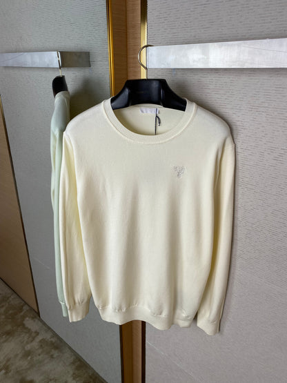 체인2호 / 프라다 자수 스웨터