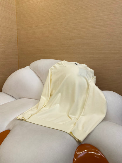 체인2호 / 프라다 자수 스웨터