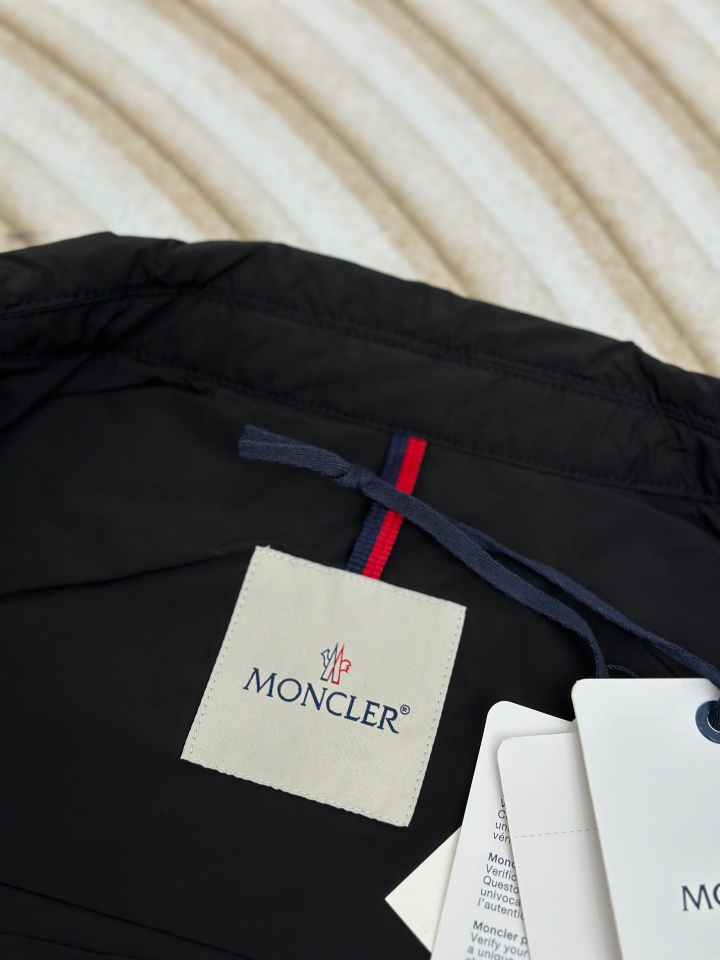 체인2호 /Moncle 신규 로고 코트