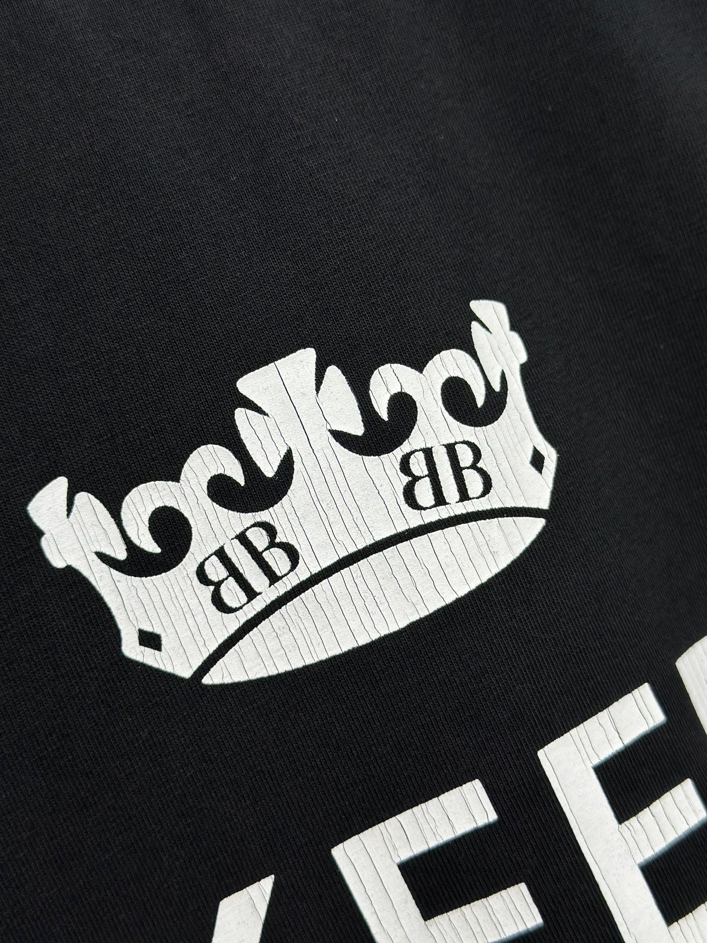 체인2호 / 가을/겨울 워킹 크라운 keep calm 균열 프린트 반팔 티셔츠
