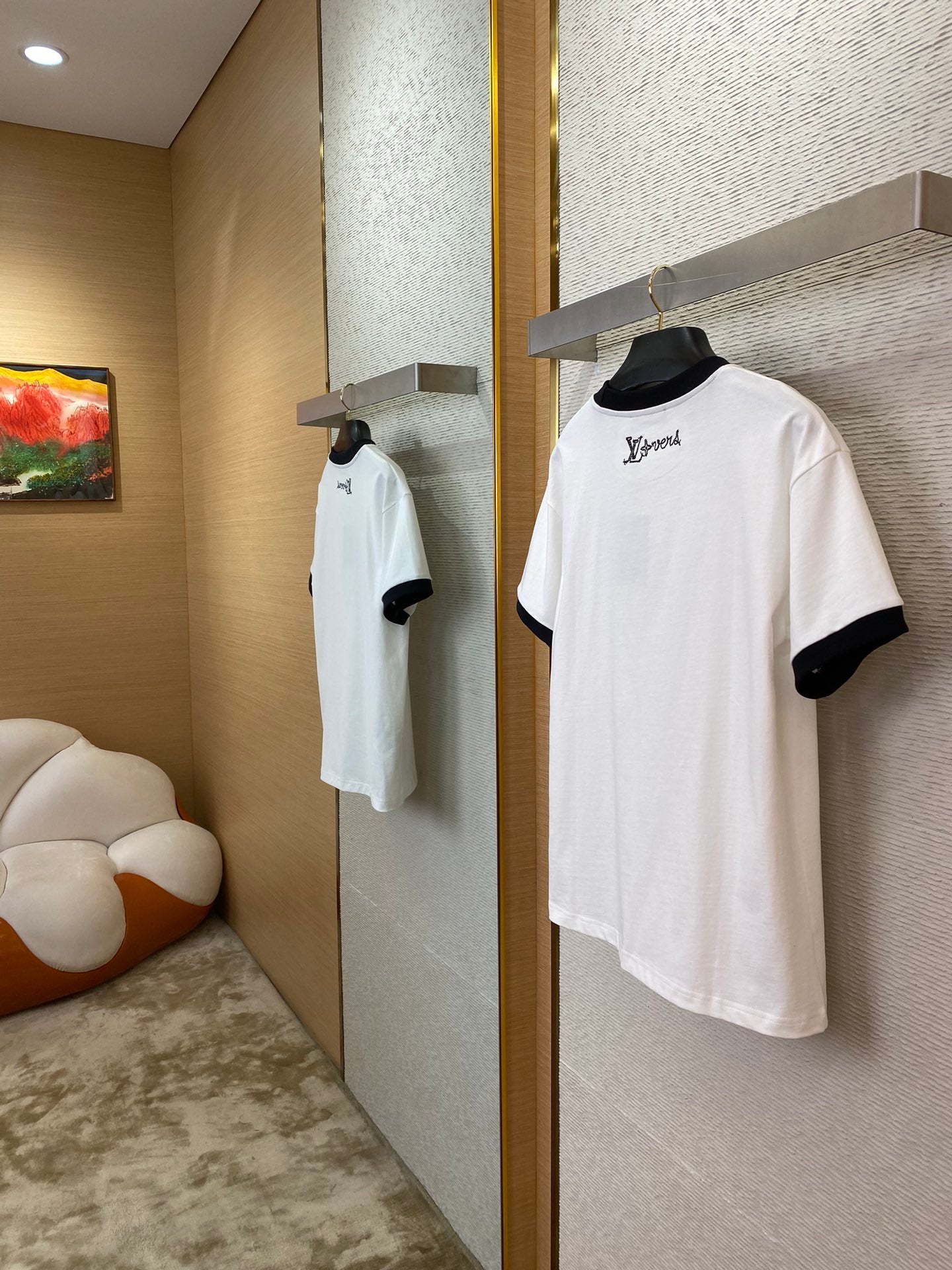 체인2호 /LV  반팔 티셔츠