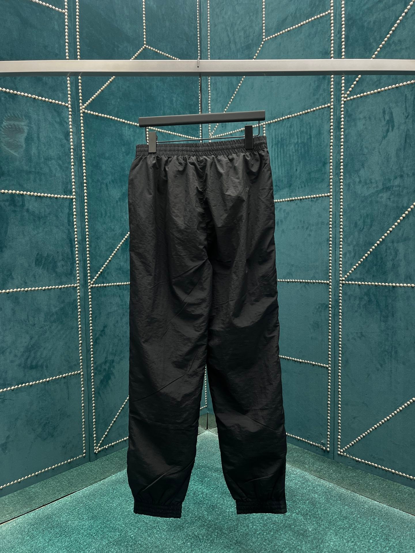 타일공장/발렌시아가 24ss 봄여름 신상 바지