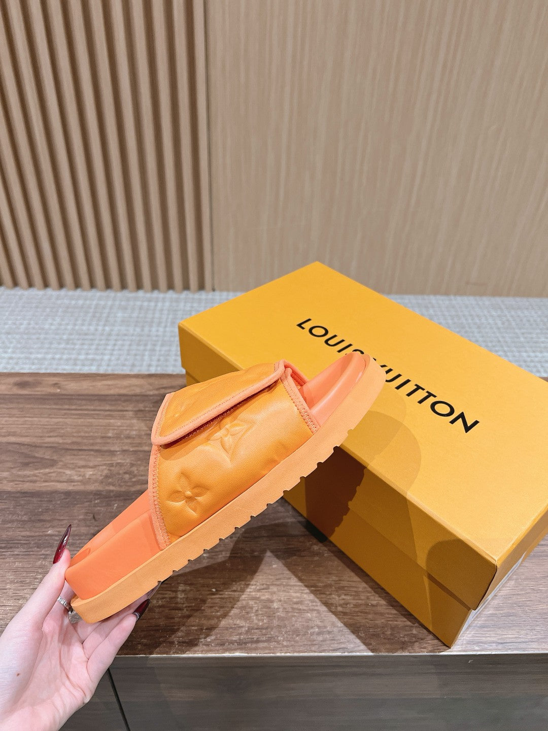 빙 셀러/루이비통 스티커 슬리퍼 캐주얼 비치 슬리퍼