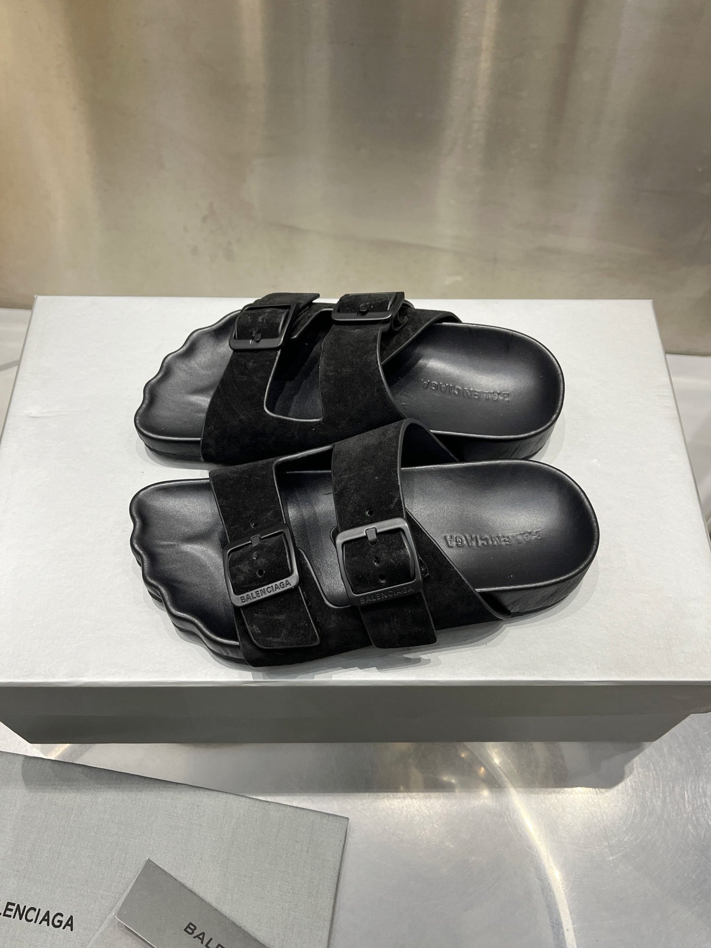 빙 셀러/BALENCIAGA 슬리퍼