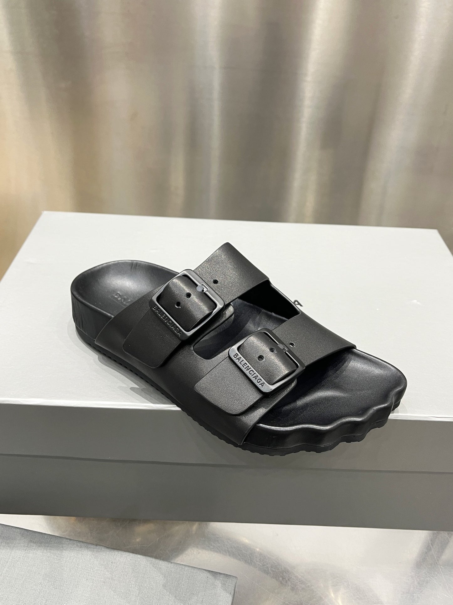 빙 셀러/BALENCIAGA 슬리퍼
