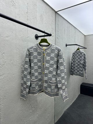 체인2호/구찌 여성 알파벳 카디건