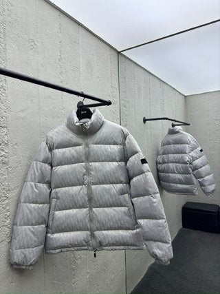 체인2호/디올 다크 무늬 로고 패딩 아우터
