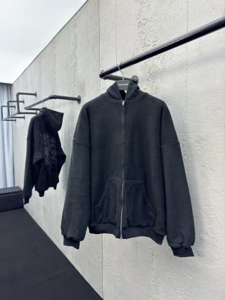 체인2호/발렌시아가 남성 등 뒤 야경 사인 지퍼 코트