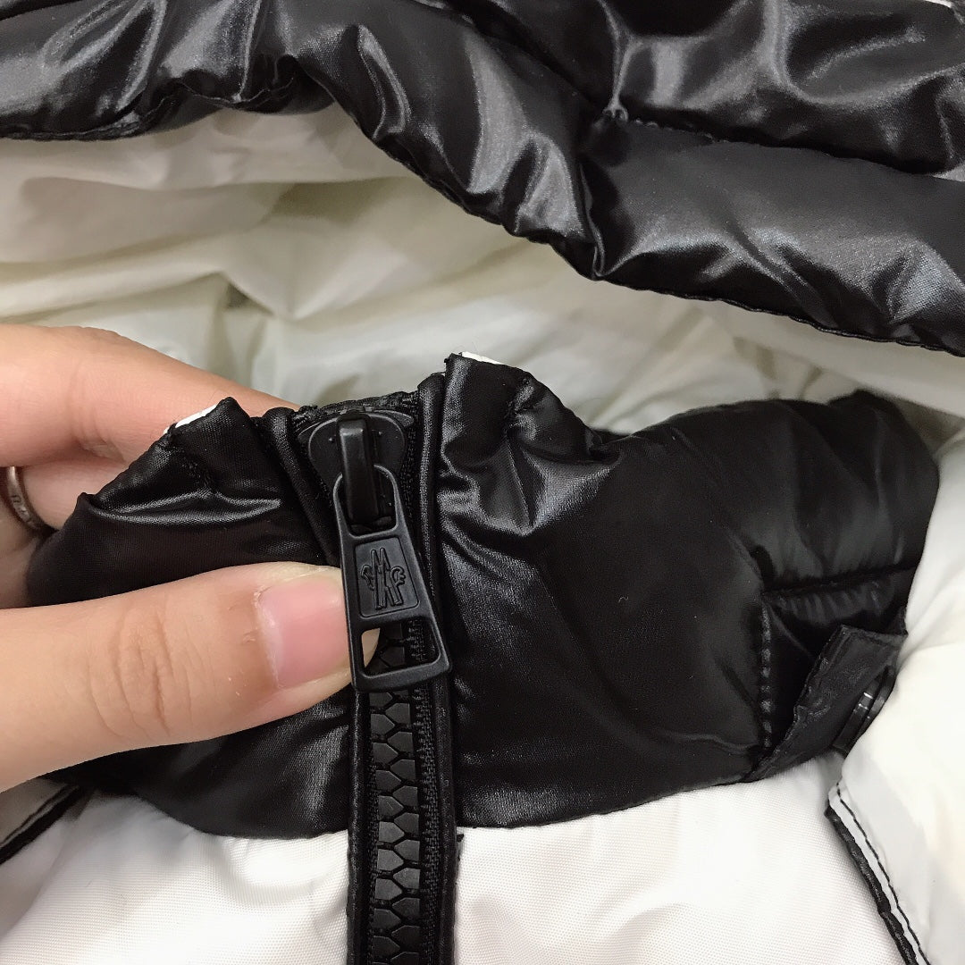 AA/몽*레어 아동 조끼 패딩 블랙