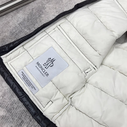 AA/몽*레어 아동 조끼 패딩 블랙