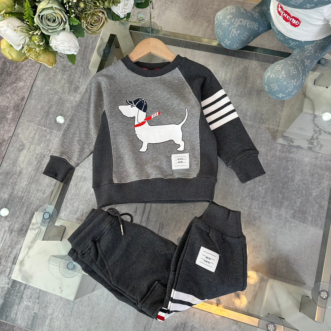 AA/톰브라운 아동 맨투맨 세트