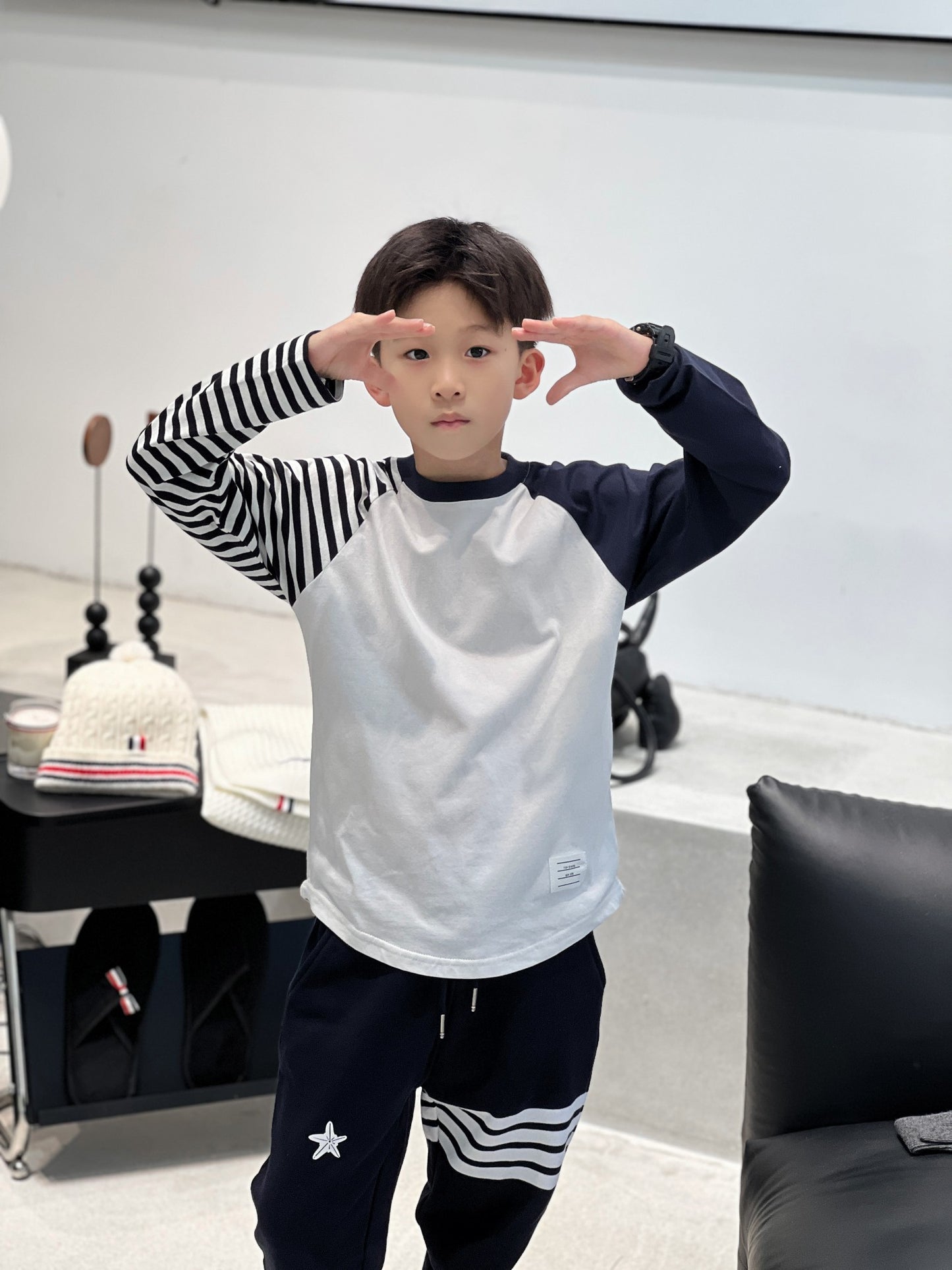 AA/톰브라운 아동 긴팔 티셔츠