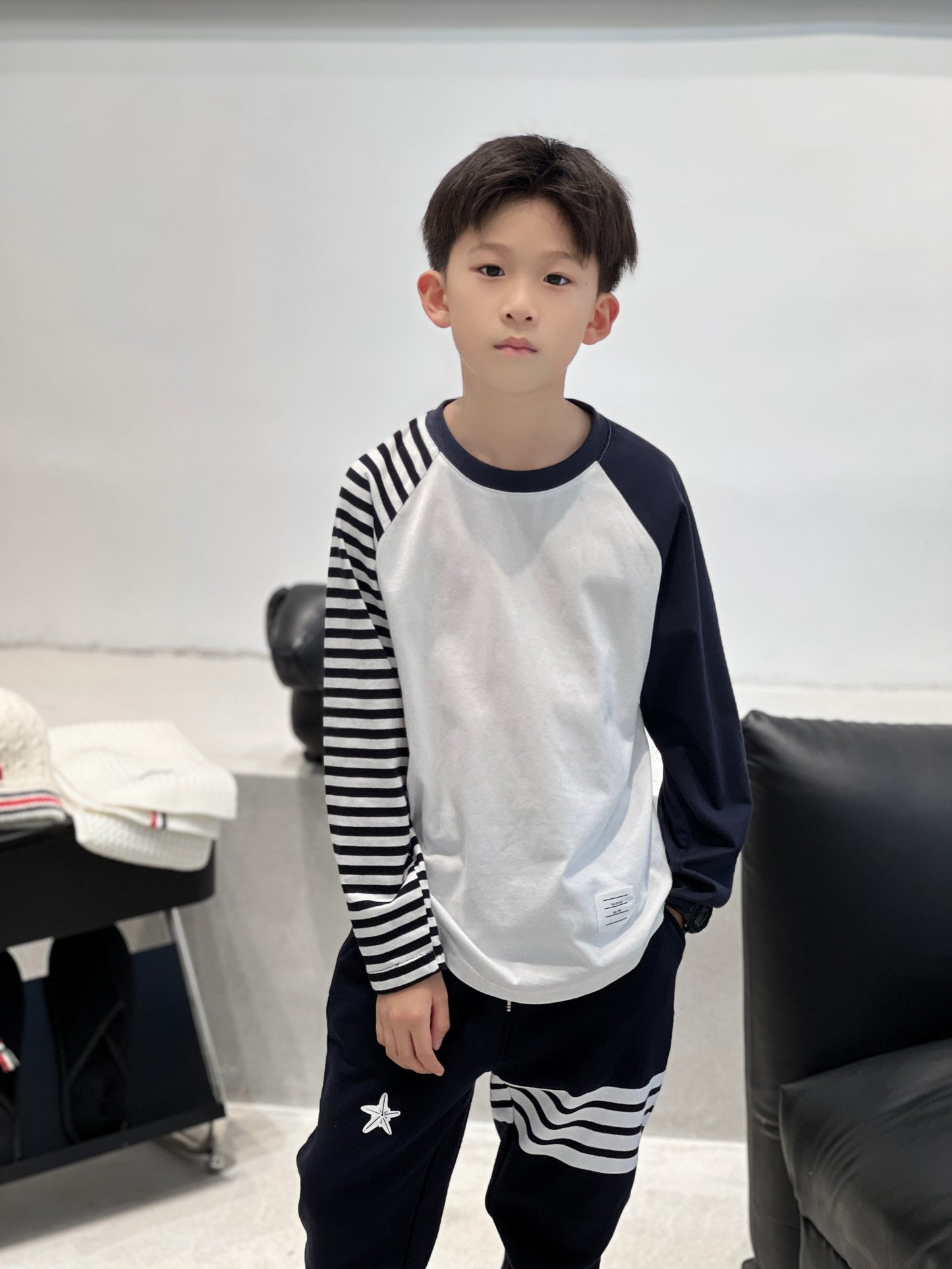 AA/톰브라운 아동 긴팔 티셔츠