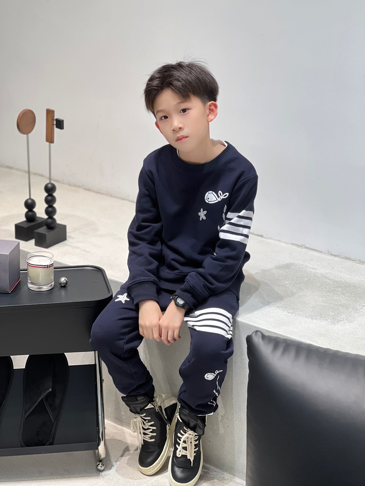 AA/톰브라운 아동 맨투맨