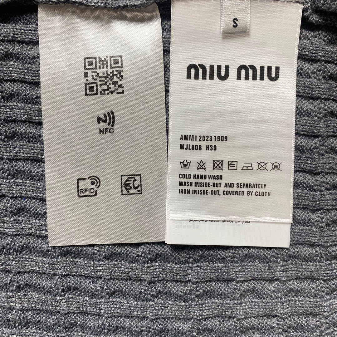 zzll /미우미우 남여 폴로 니트