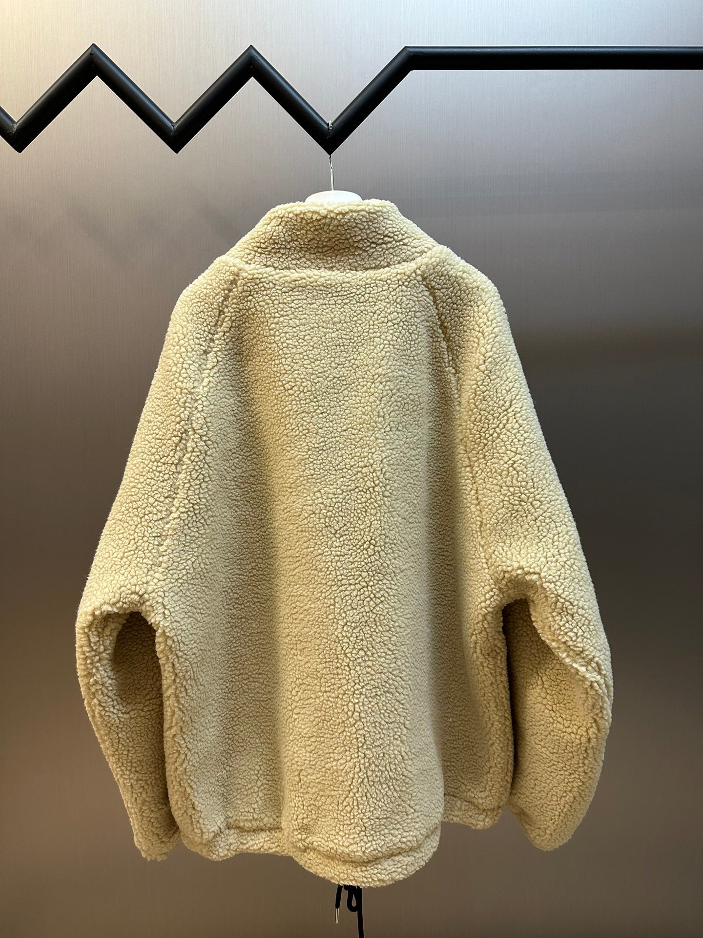 체인2호/셀린느 남여 검은 주머니 코트