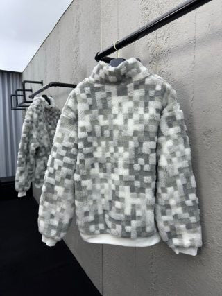 체인2호/ 루이비통 남여 벨벳 코트