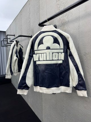 체인2호/루이비통 남성 코트