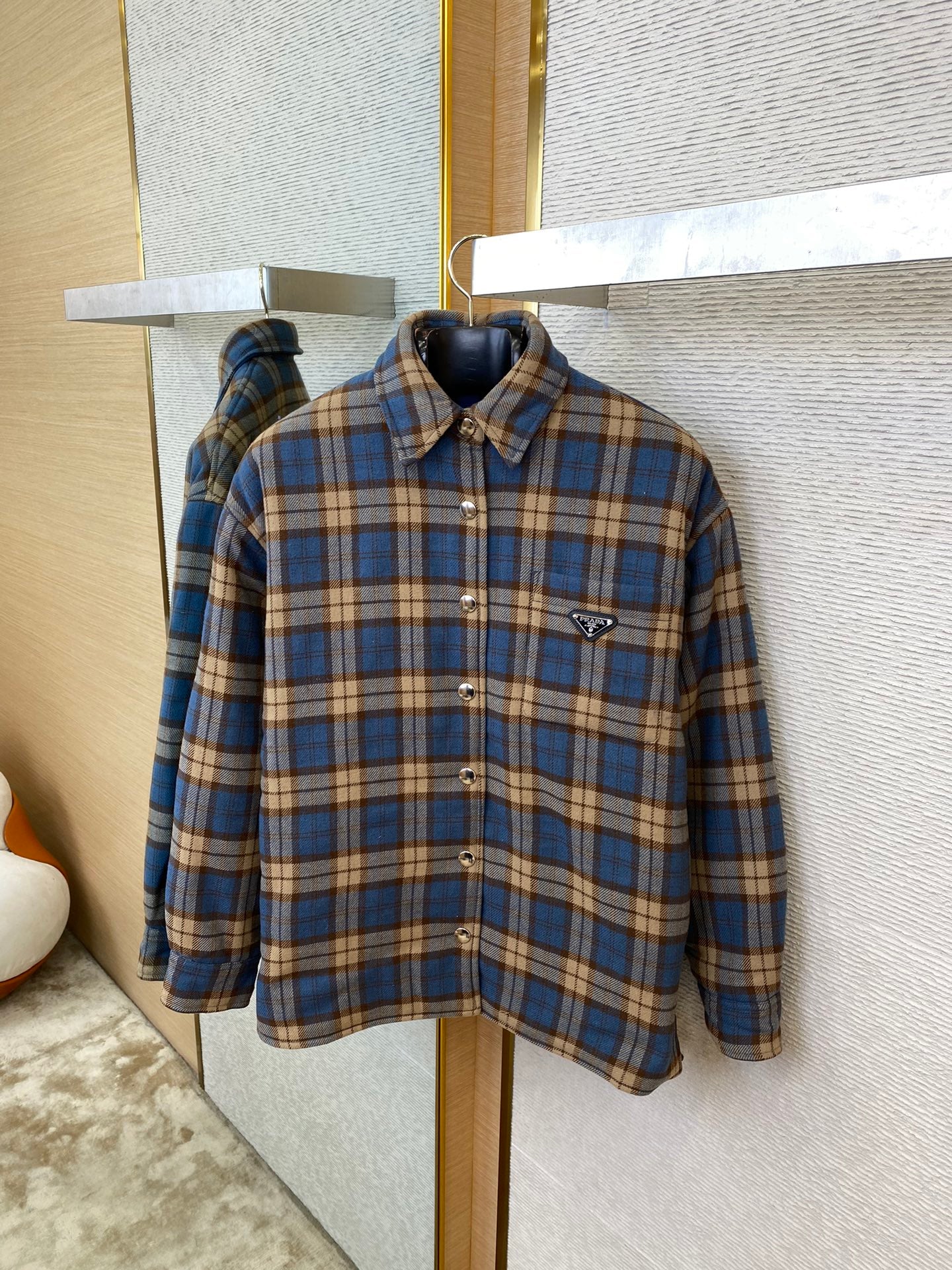 체인2호/프라다 남성 무늬 코트 면복