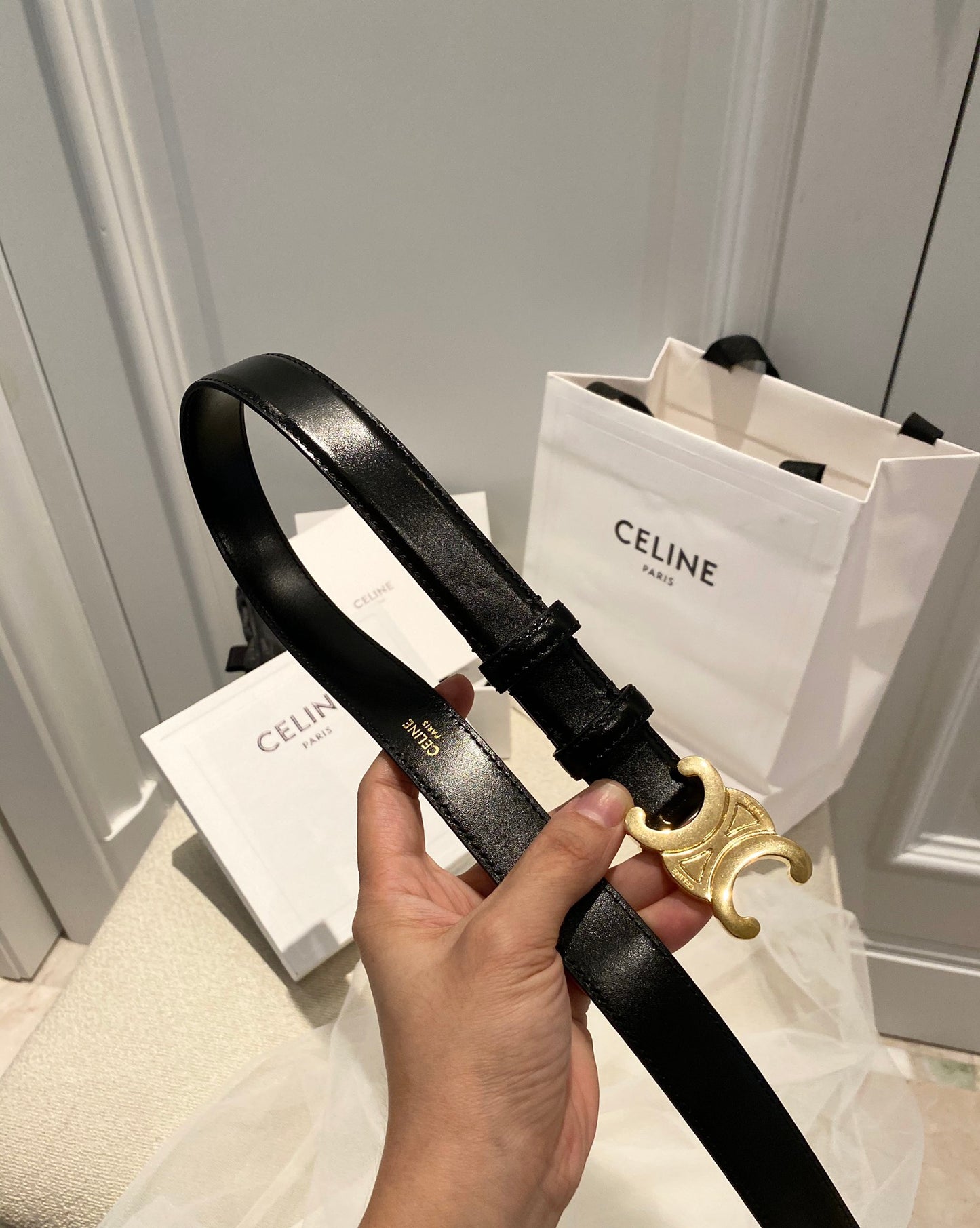 셀린느 벨트