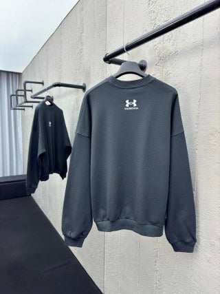 체인2호/발렌시아가 남성 라운드 맨투맨