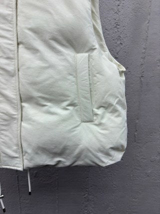체인2호/로에베 여성 패딩 조끼