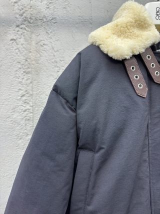 체인2호/로에베 여성 다운 재킷