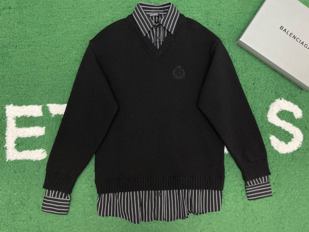 R공장 / 발렌시아가 남성 Neck Sweater 니트