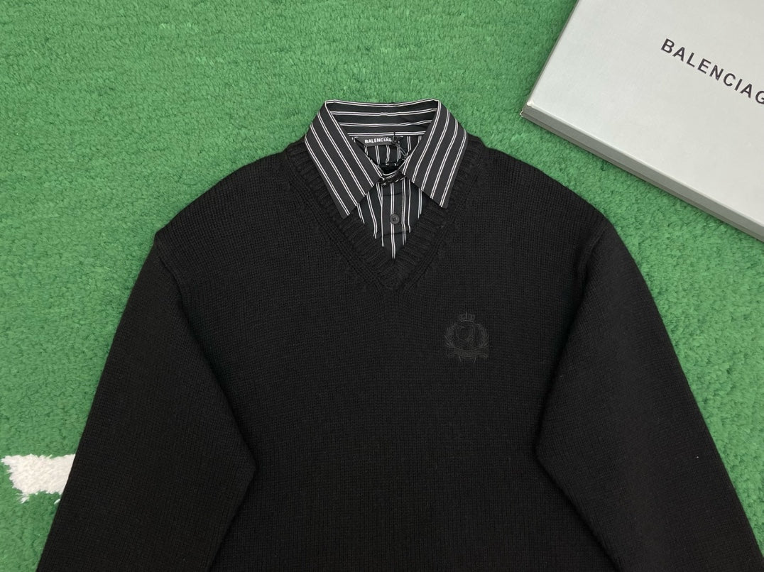 R공장 / 발렌시아가 남성 Neck Sweater 니트