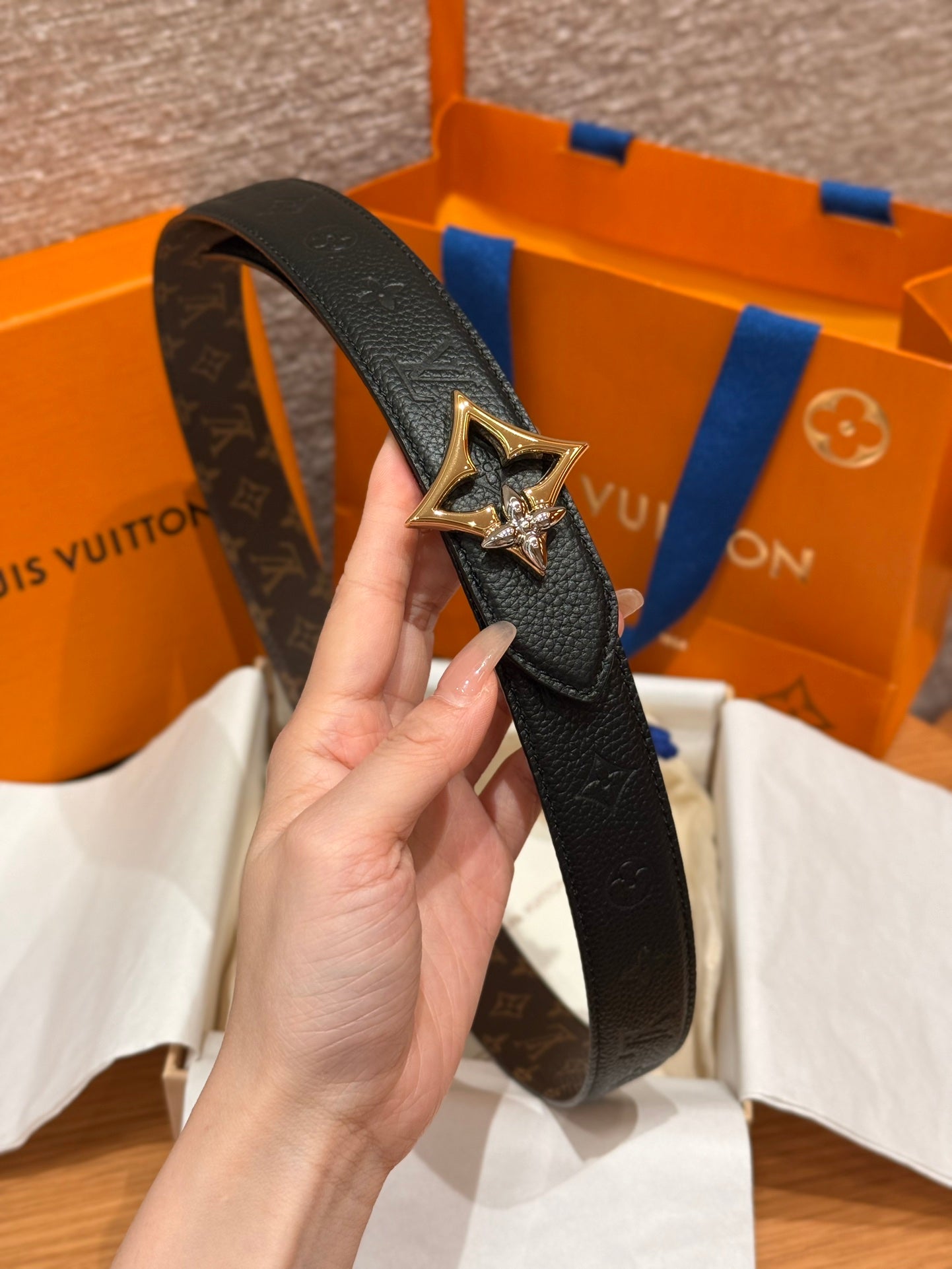 여자 루이비통 벨트