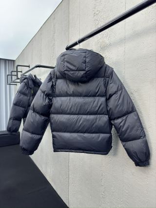 체인2호/몽*레어 남성 로고 패딩