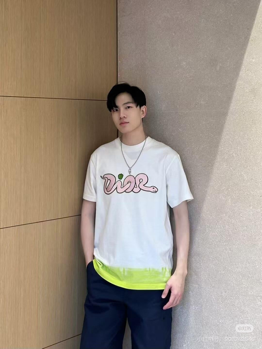 체인2호/디올 남성 자수 반팔