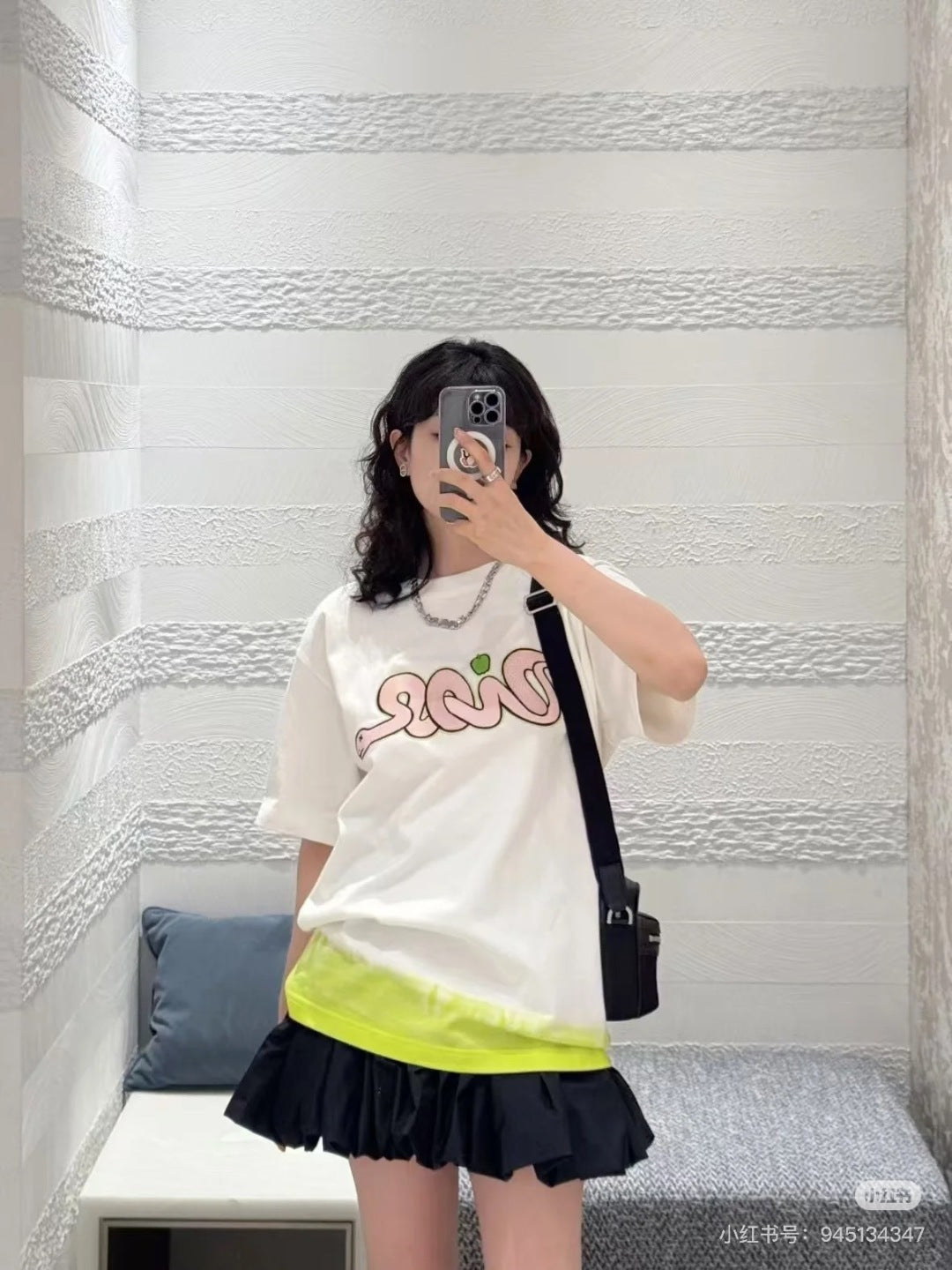 체인2호/디올 남성 자수 반팔