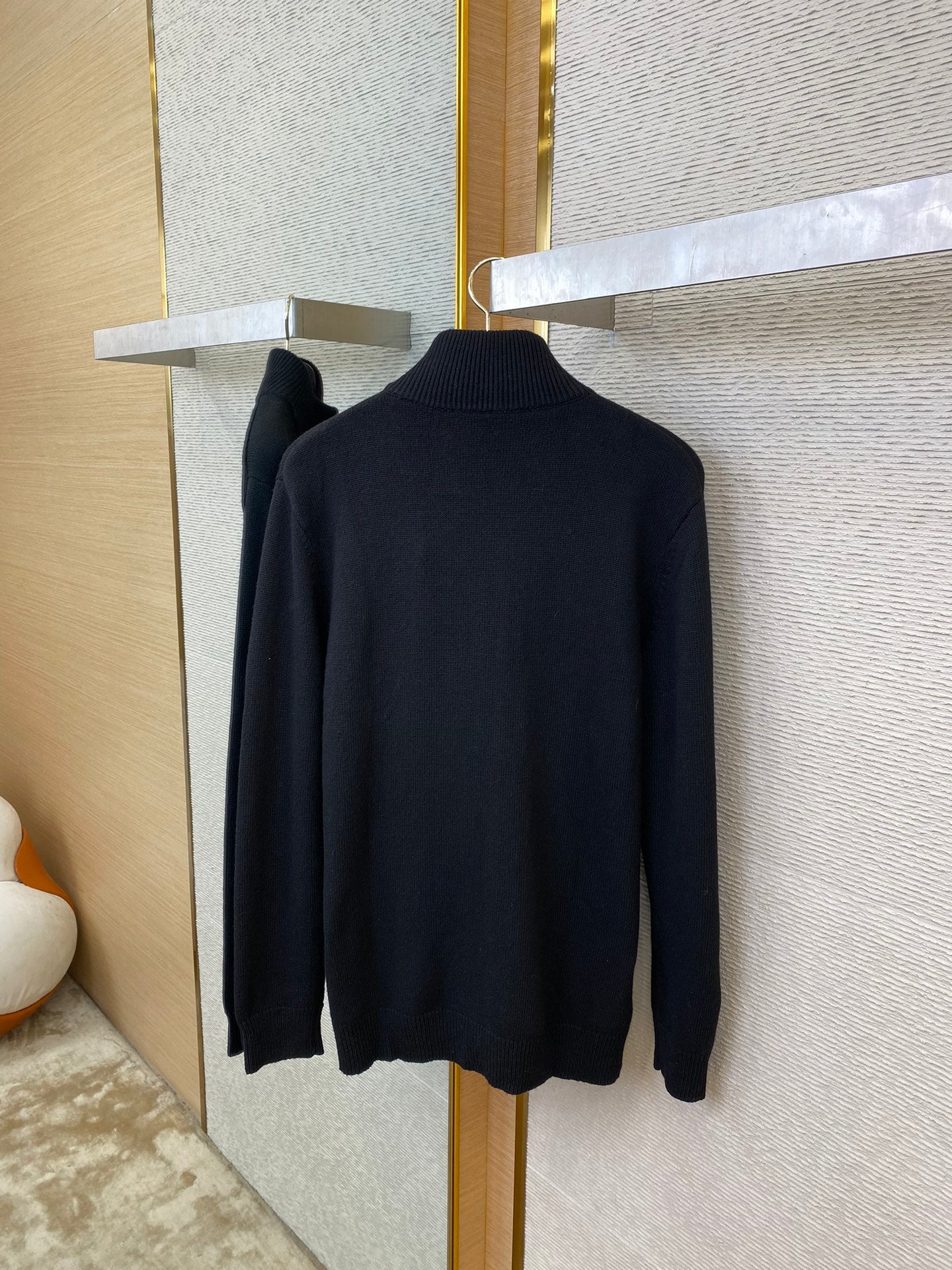 체인2호/프라다 남성 울 자수 지퍼 카디건