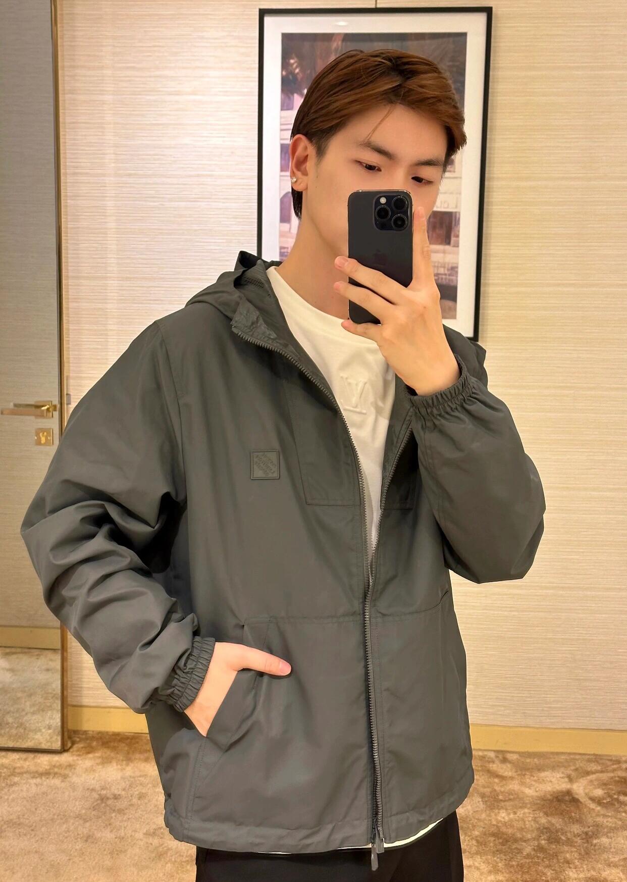 R공장/루이비통 남성 양면 방풍 자켓