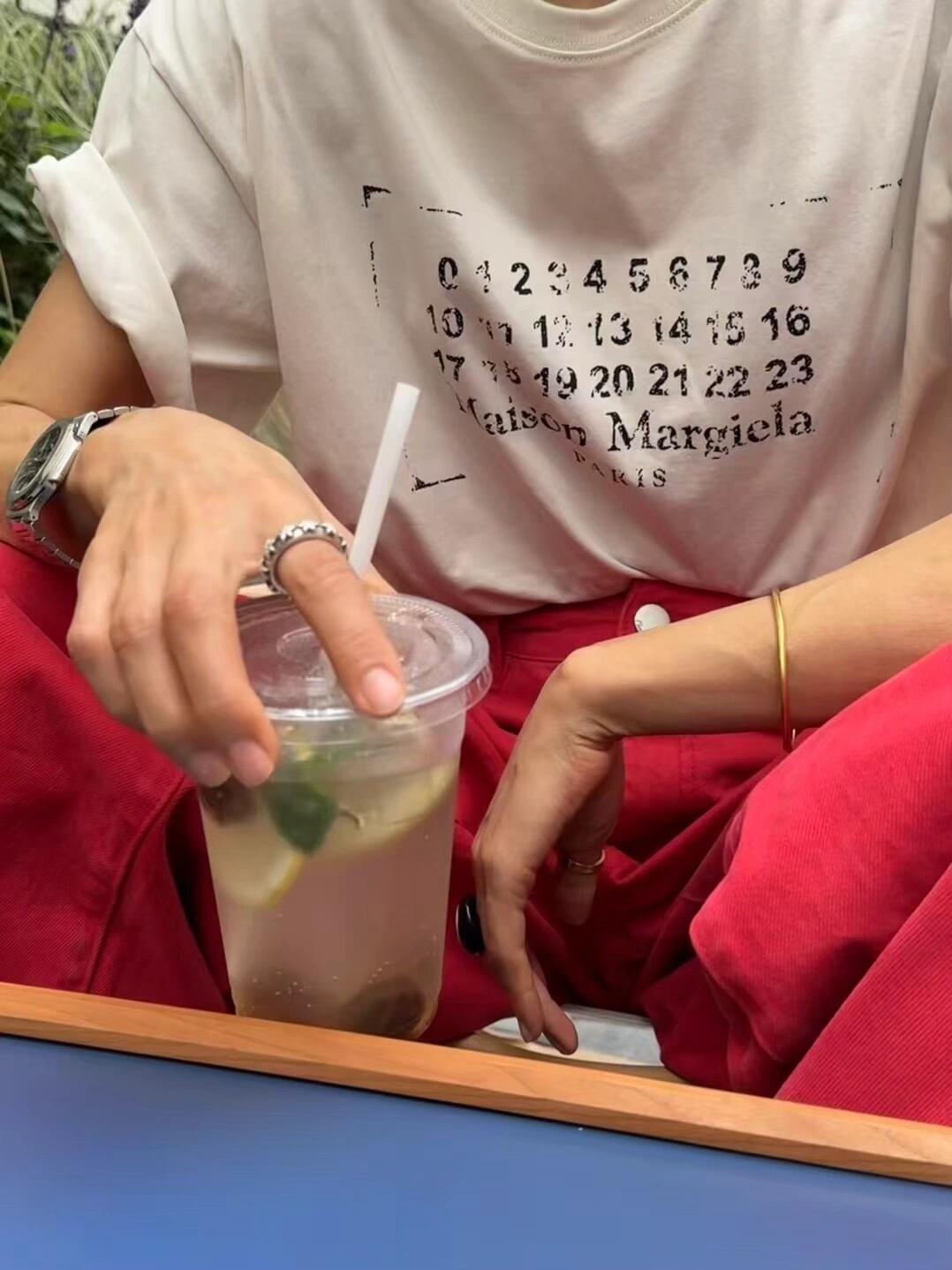 R공장/메종마르지엘라 남성 반팔