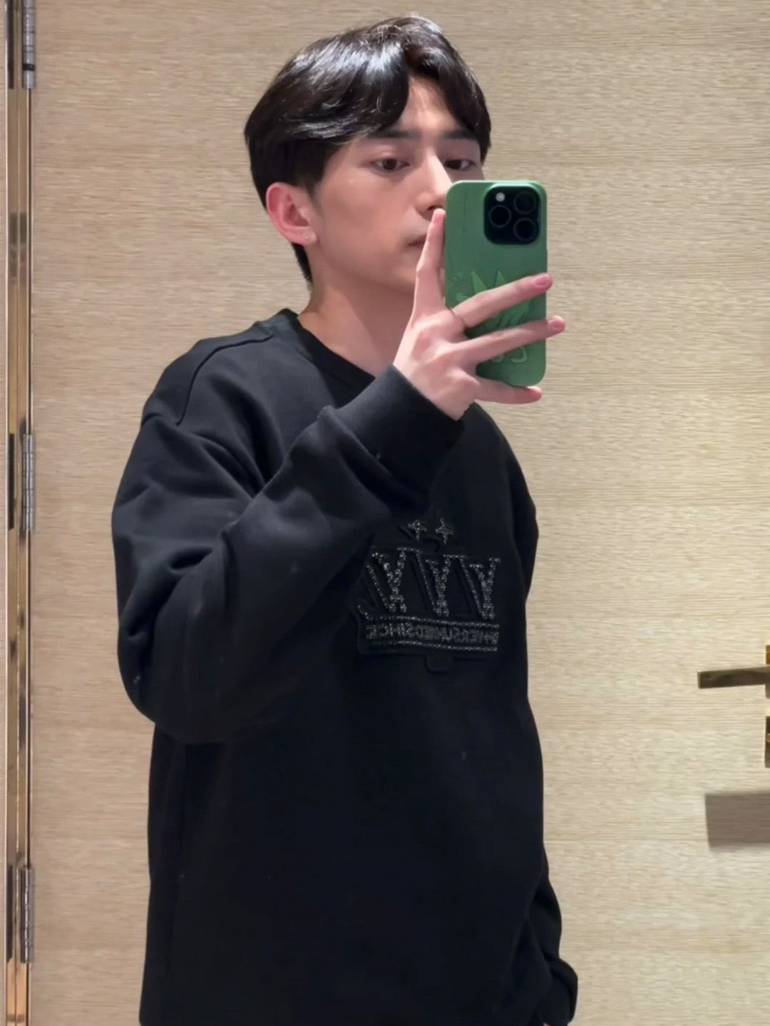 체인2호/루이비통 남성 맨투맨