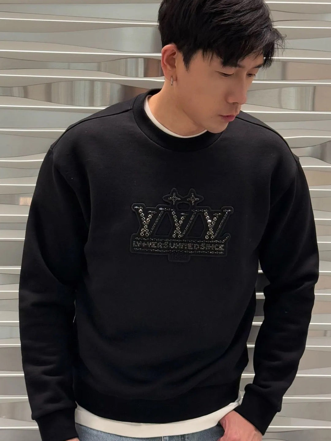체인2호/루이비통 남성 맨투맨