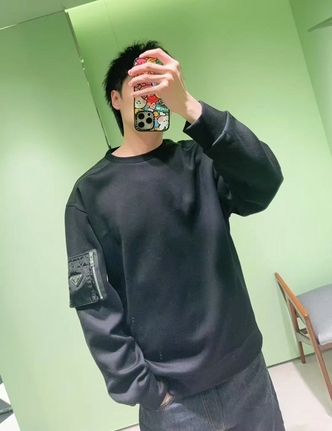 체인2호/프라다 남성 맨투맨