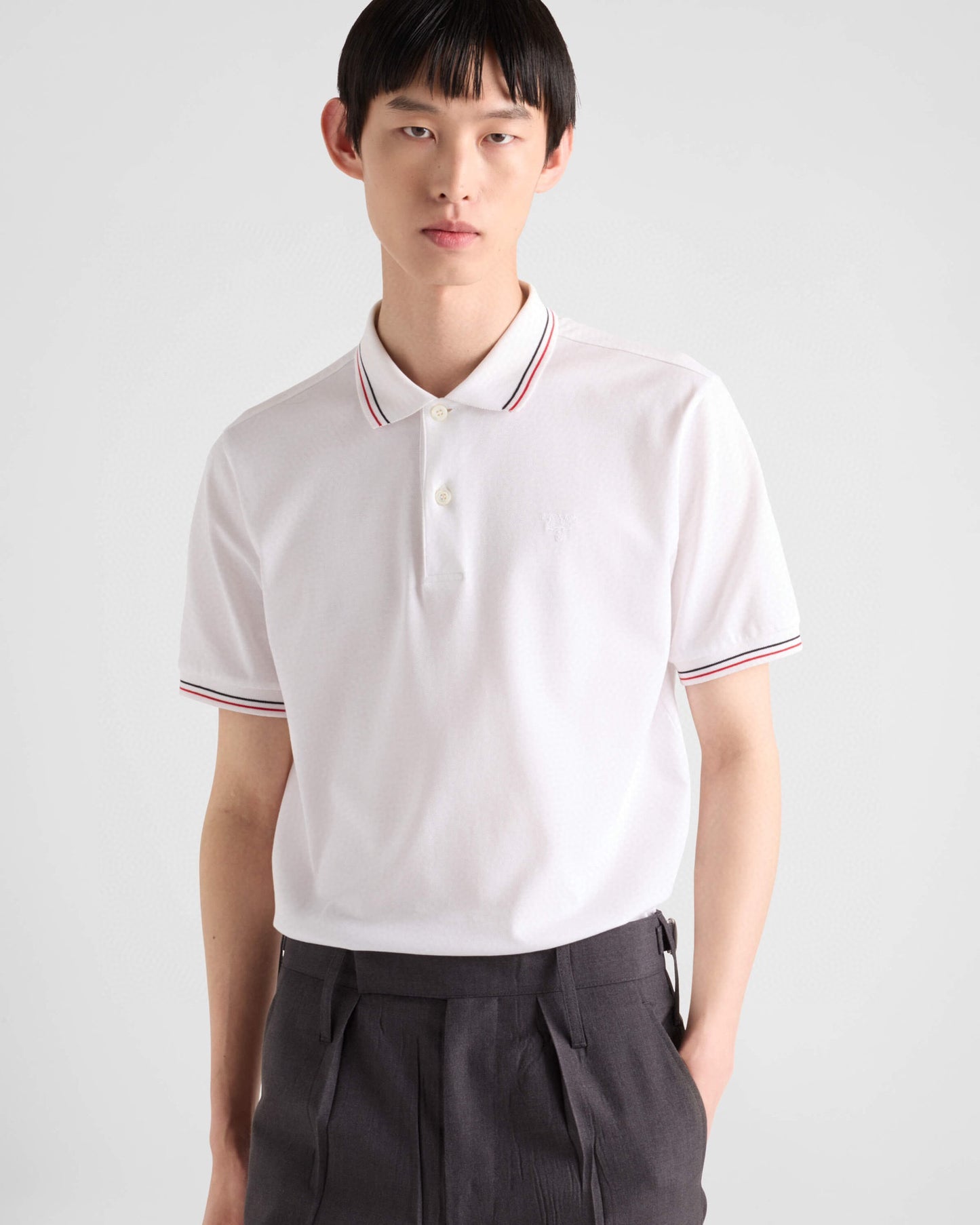 체인2호/프라다 남성 폴로넥 반팔