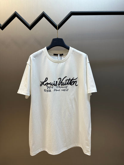 체인2호/루이비통 남성 라운드넥 반팔 티셔츠
