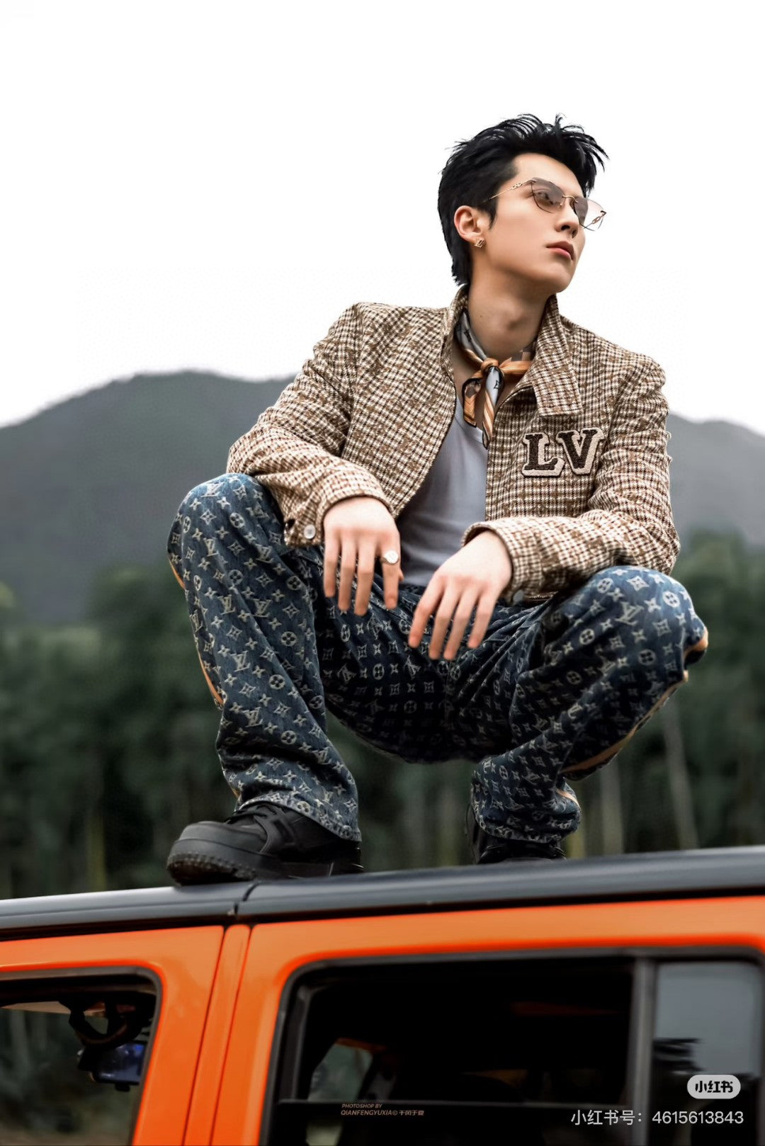 체인2호/루이비통 남성 청바지