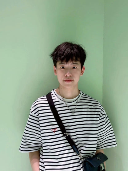 R공장/프라다 남성 반팔 티셔츠