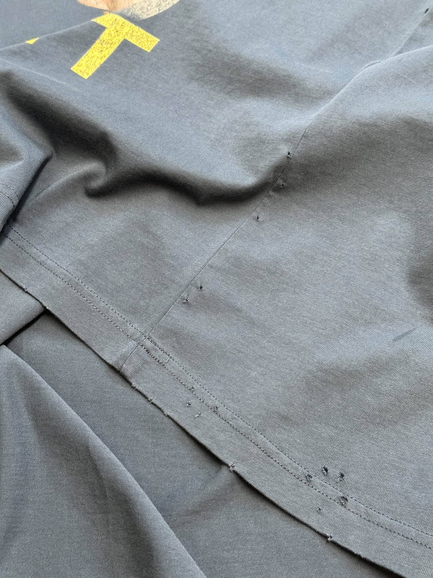 체인2호 / 발렌시아가 남성 반팔 티셔츠