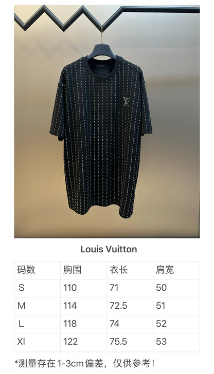 체인2호 / 루이비통 남성 라운드넥 반팔 티셔츠
