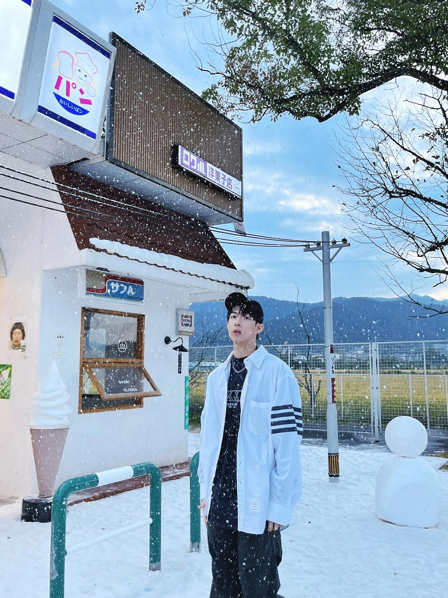 R공장 / 톰브라운 남성 셔츠