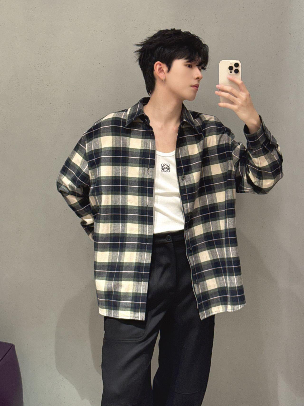 체인2호 / 로에베 남성 체크 셔츠